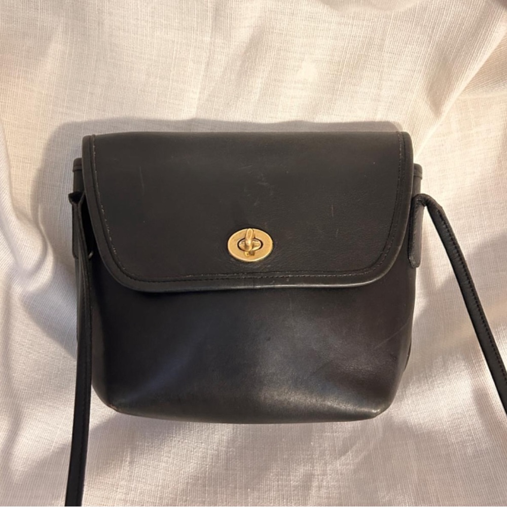 Vintage 9919 COACH Quincy